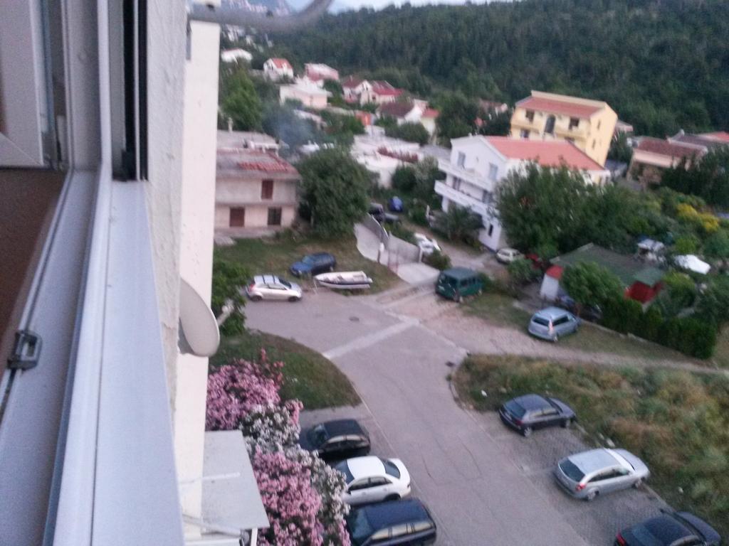 Apartment Tijana Сутоморе Экстерьер фото