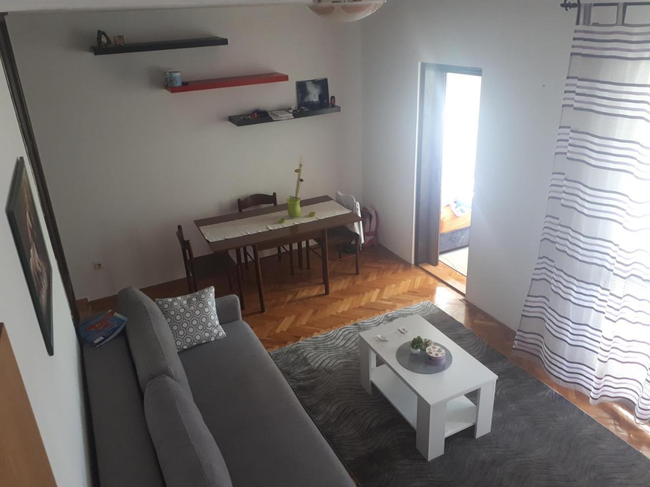 Apartment Tijana Сутоморе Экстерьер фото