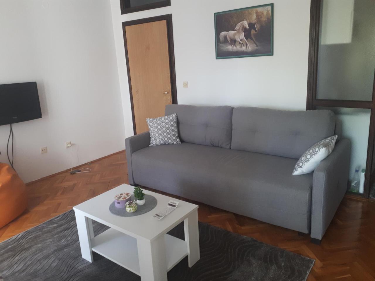 Apartment Tijana Сутоморе Экстерьер фото