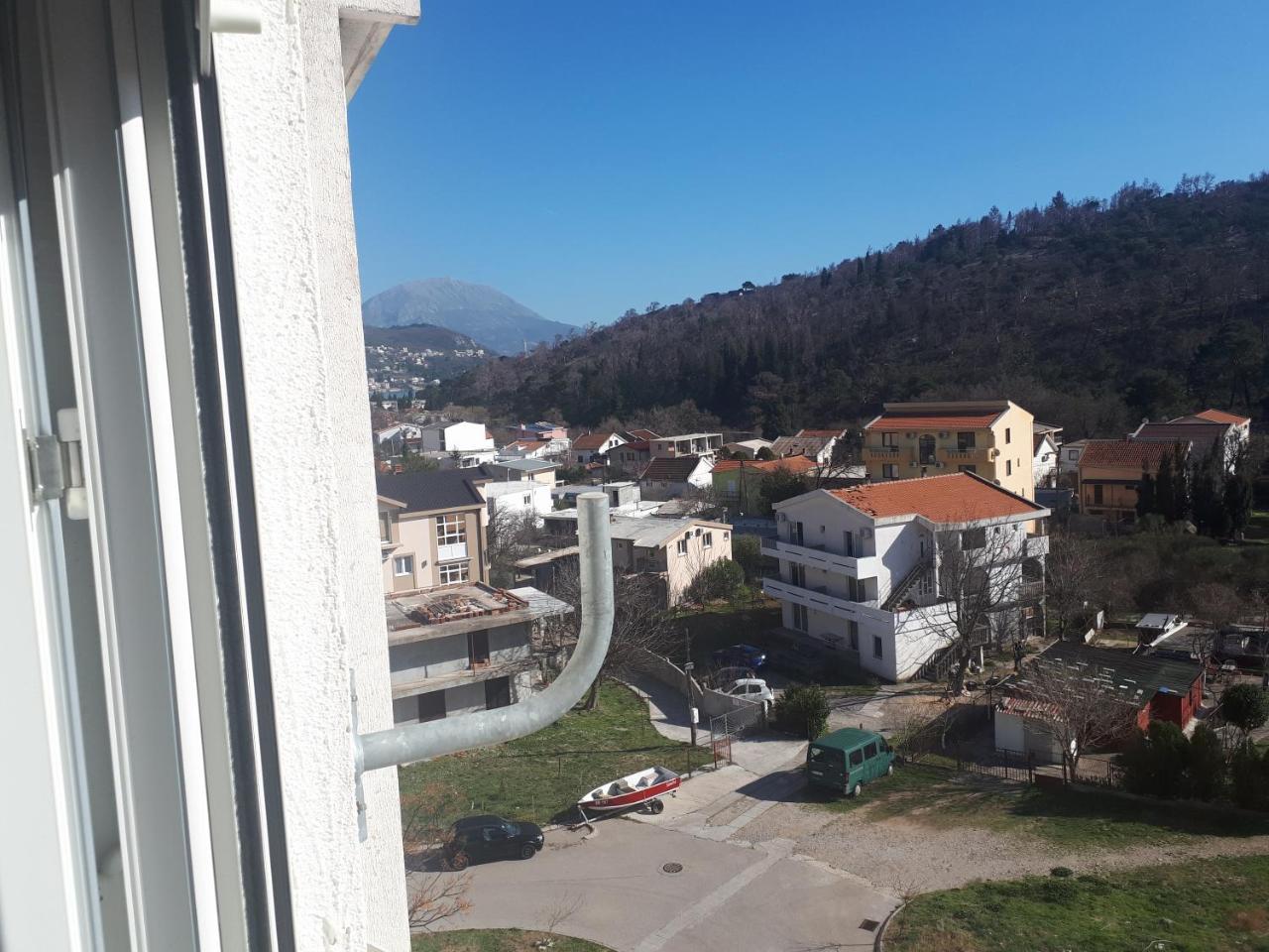 Apartment Tijana Сутоморе Экстерьер фото