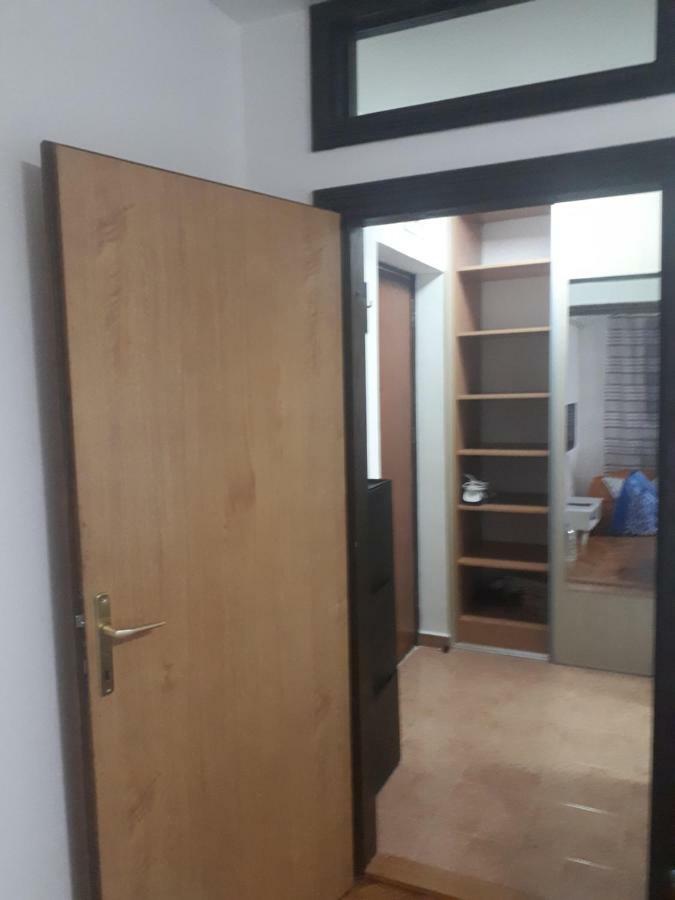 Apartment Tijana Сутоморе Экстерьер фото